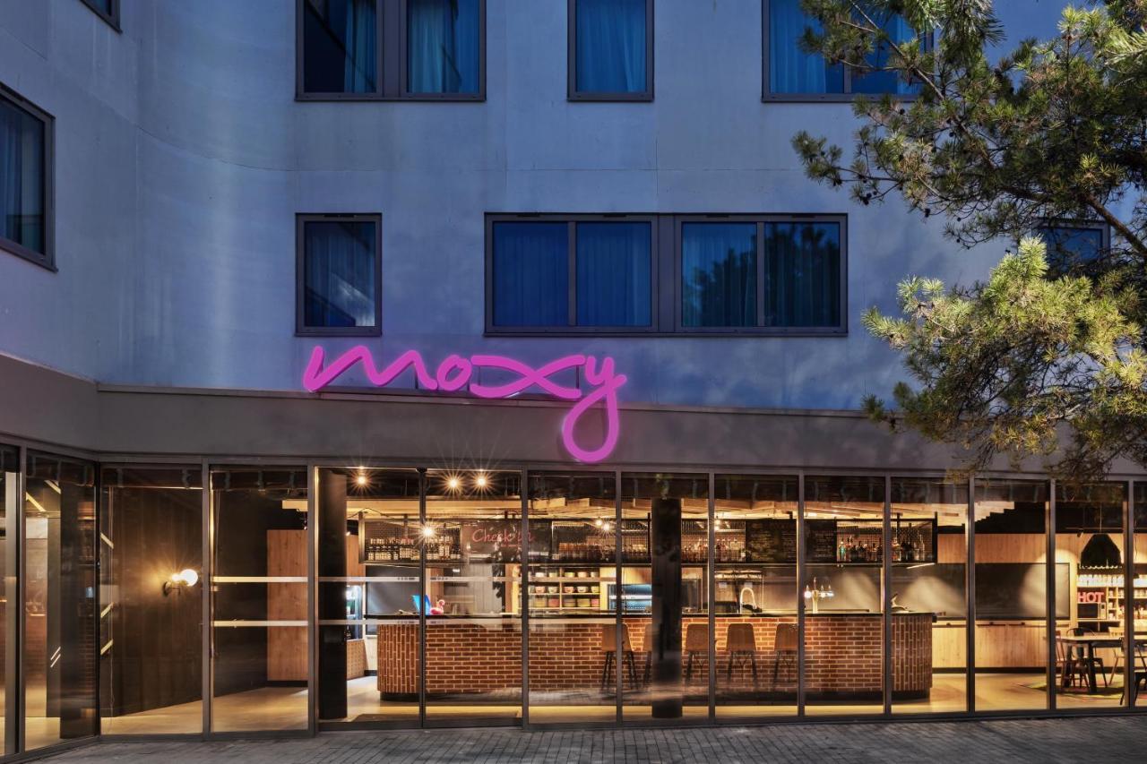 Hotel Moxy