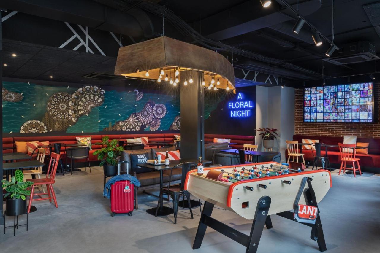 Moxy Hotel 3*