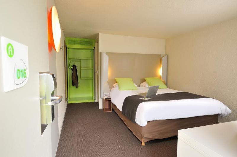Moxy Hotel 3*
